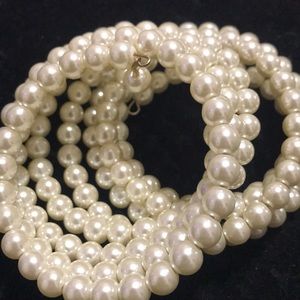 Jewelry - Pearl wrap bracelet. Jewelry - Pearl wrap bracelet.